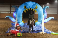 Smokums Gunn - Thumbnail 4